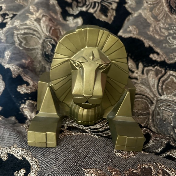 Bank MGM gold lion size smalll - Picture 2 of 5
